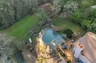 22116 Call of the Wild Rd, Los Gatos, CA 95033 - Photo 36