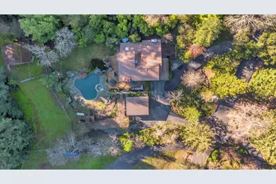 22116 Call Of The Wild Rd, Los Gatos, CA 95033 - Photo 38