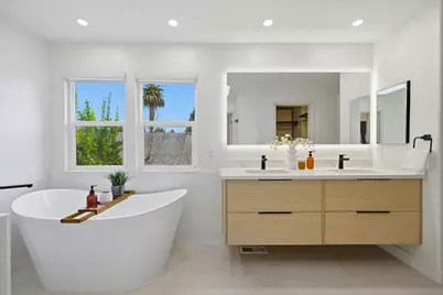 217 Heartwood Ln, Mountain View, CA 94041 - Photo 22