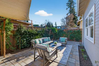 217 Heartwood Ln, Mountain View, CA 94041 - Photo 38