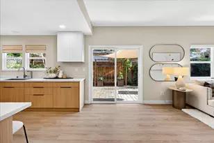 217 Heartwood Ln, Mountain View, CA 94041 - Photo 12