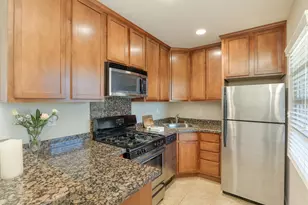 138 Mar Vista Dr, Monterey, CA 93940 - Photo 2