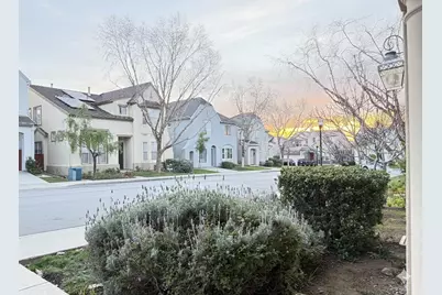 3350 Ariel Joshua Ct, San Jose, CA 95135 - Photo 2