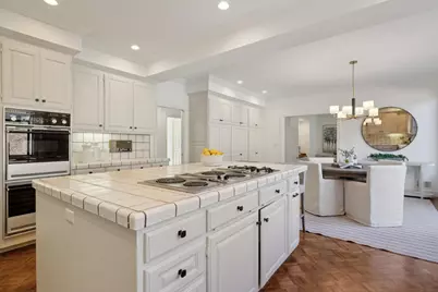 1080 Macadamia Dr, Hillsborough, CA 94010 - Photo 34