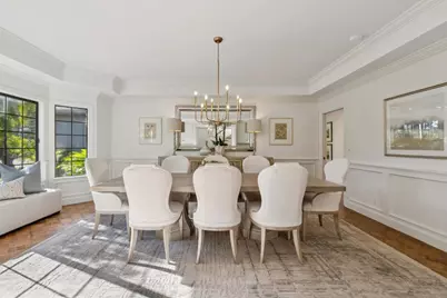 1080 Macadamia Dr, Hillsborough, CA 94010 - Photo 22