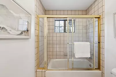 1080 Macadamia Dr, Hillsborough, CA 94010 - Photo 106