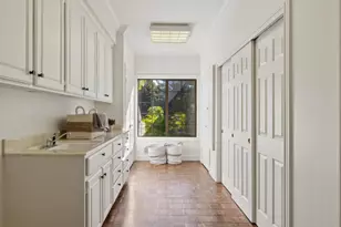 1080 Macadamia Dr, Hillsborough, CA 94010 - Photo 110