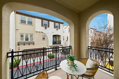 125 Fairchild Dr, Mountain View, CA 94043 - Photo 18