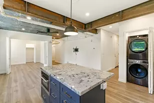 212 Eaton Rd 1, San Mateo, CA 94402 - Photo 2