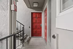 4000 Farm Hill Blvd 204, Redwood City, CA 94061 - Photo 2