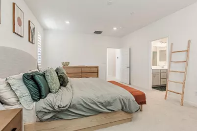 2041 Camden St, Hollister, CA 95023 - Photo 26