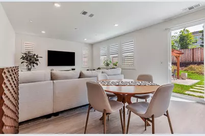 2041 Camden St, Hollister, CA 95023 - Photo 16