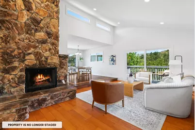 9 Humboldt Ct, Pacifica, CA 94044 - Photo 2