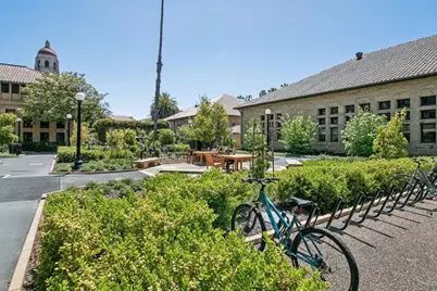 2200 Saint Francis Dr, Palo Alto, CA 94303 - Photo 110