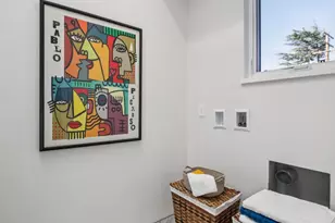 2200 St Francis Dr, Palo Alto, CA 94303 - Photo 56