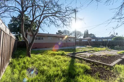 3059 Agate Dr, Santa Clara, CA 95051 - Photo 6