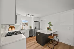 4965 Kingston Way, San Jose, CA 95130 - Photo 6