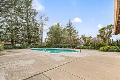 5967 Randleswood Ct, San Jose, CA 95129 - Photo 38