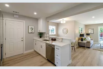 18407 Rainier Ave, Hayward, CA 94541 - Photo 8