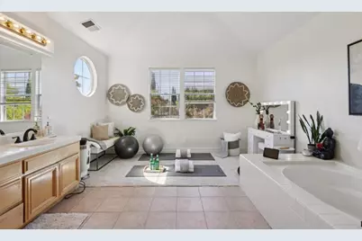 2276 Bentley Ridge Dr, San Jose, CA 95138 - Photo 24