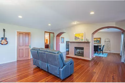 300 Mesa Rd, Salinas, CA 93908 - Photo 14