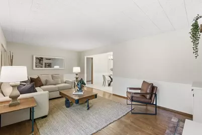 255 E Oakwood Blvd, Redwood City, CA 94061 - Photo 20
