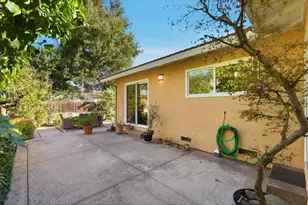 255 E Oakwood Blvd, Redwood City, CA 94061 - Photo 32