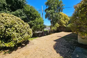 136 Mesa Verde St, Vallejo, CA 94589 - Photo 12
