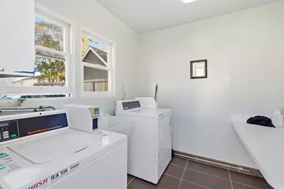 704-718 Broadway, Santa Cruz, CA 95062 - Photo 16