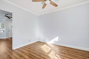 704-718 Broadway, Santa Cruz, CA 95062 - Photo 12