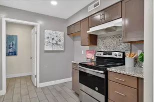 4639 W Saginaw Way, Fresno, CA 93722 - Photo 4