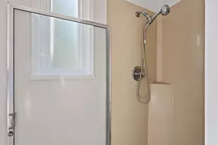 631 London St, San Francisco, CA 94112 - Photo 50