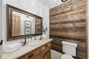 1353 Edgewood Rd, Redwood City, CA 94062 - Photo 22