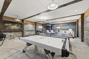 1353 Edgewood Rd, Redwood City, CA 94062 - Photo 38