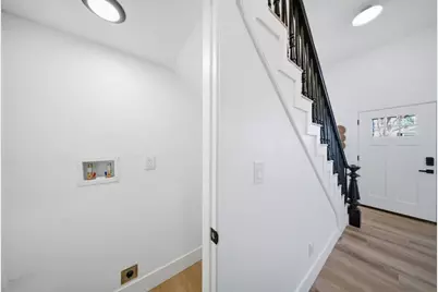 89 N 9th St, San Jose, CA 95112 - Photo 18