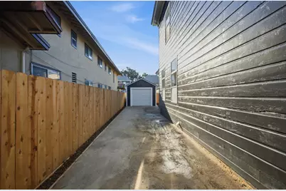 89 N 9th St, San Jose, CA 95112 - Photo 32