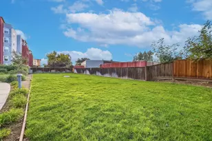 1986 Galileo Ln, San Jose, CA 95133 - Photo 30