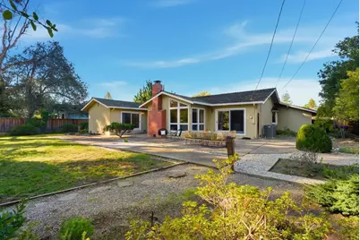 13312 Via Madronas Dr, Saratoga, CA 95070 - Photo 36