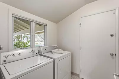 13312 Via Madronas Dr, Saratoga, CA 95070 - Photo 42