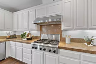 9622 Cooper Pl, Gilroy, CA 95020 - Photo 10