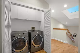 20713 Saint Charles St, Saratoga, CA 95070 - Photo 18