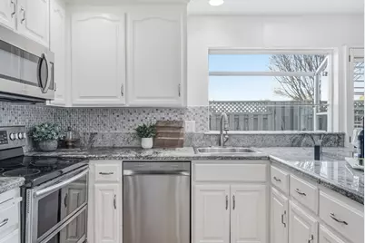 802 Magellan Ln, Foster City, CA 94404 - Photo 10