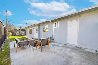 136 Lawton Dr, Milpitas, CA 95035 - Photo 22