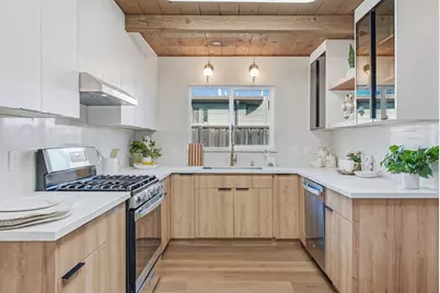 136 Lawton Dr, Milpitas, CA 95035 - Photo 2