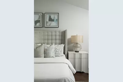 2 Hallmark Cir, Menlo Park, CA 94025 - Photo 24