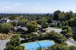 2 Hallmark Cir, Menlo Park, CA 94025 - Photo 34