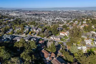 1700 Valley View Ave, Belmont, CA 94002 - Photo 32