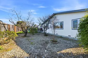 2712 Hallmark Dr, Belmont, CA 94002 - Photo 30