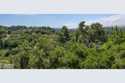 30 Calaveras Ct, Hillsborough, CA 94010 - Photo 46