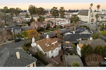 1517 Cypress Ave, Burlingame, CA 94010 - Photo 50